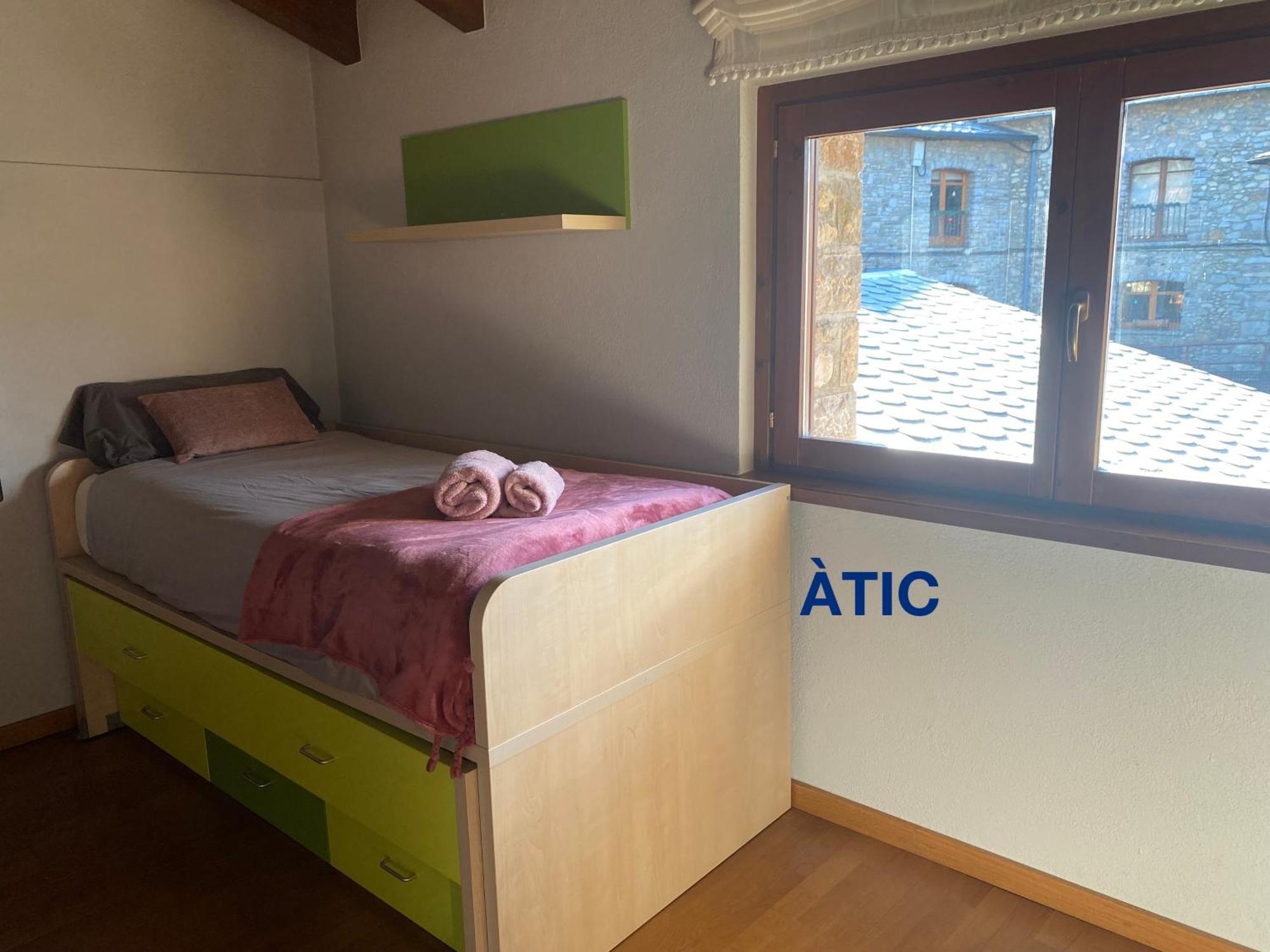 Apartaments Cal Bertran Бельвер-де-Серданья Экстерьер фото